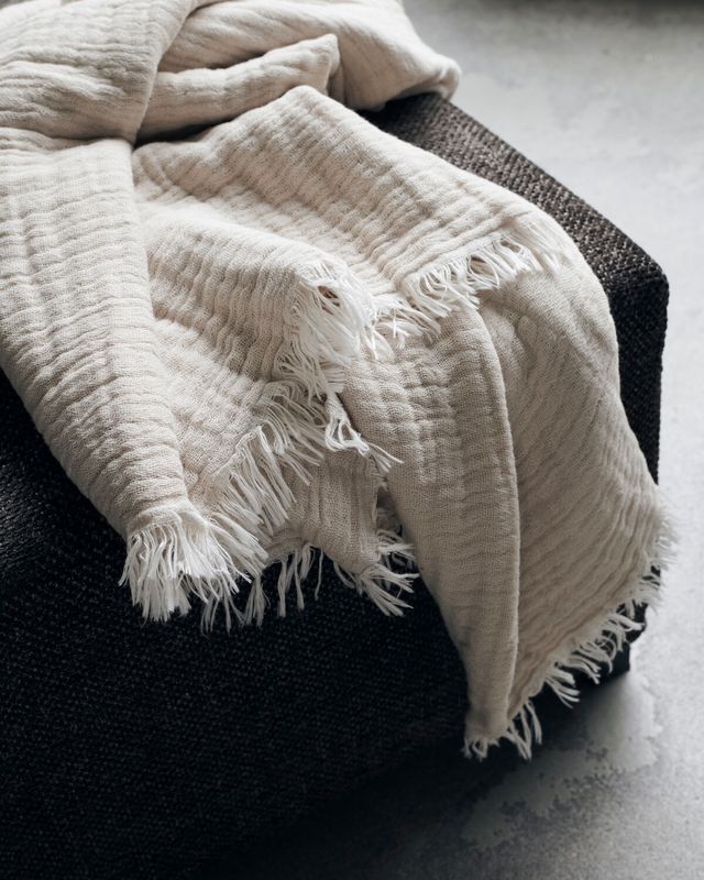 House Doctor Alice Överkast Beige