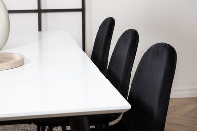 Venture Home Jimmy & Polar Rektangulärt Matbord 195 x 90 Vit + 6 st Matstolar Svart