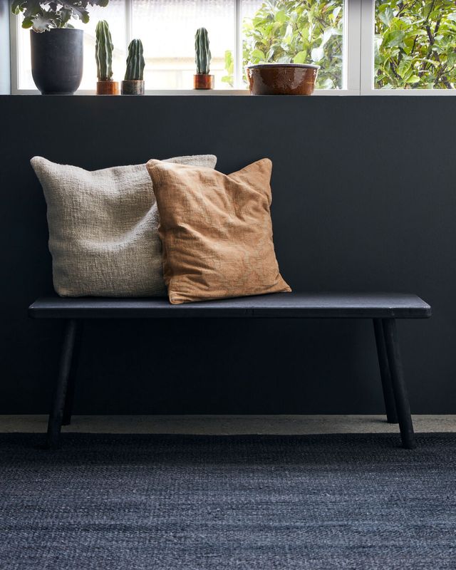 House Doctor Nadi Bänk Svart