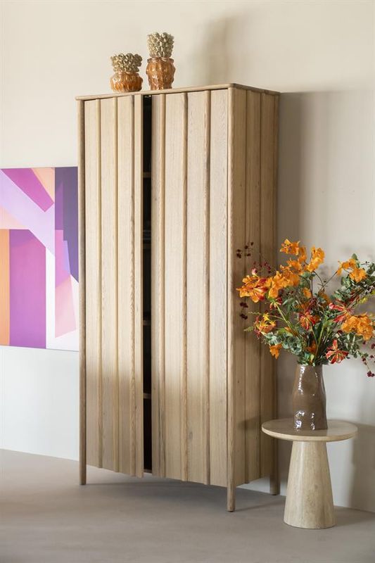 Eleonora Skåp Jake - Naturlig träfinish