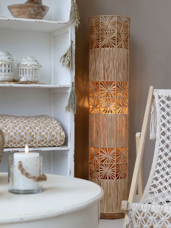 Chiq Antique Golvlampa i naturflätning