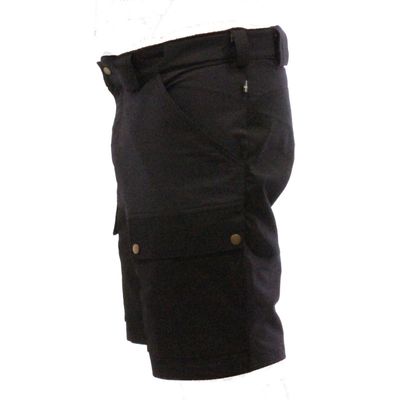 VADAREN SHORTS SVARTA