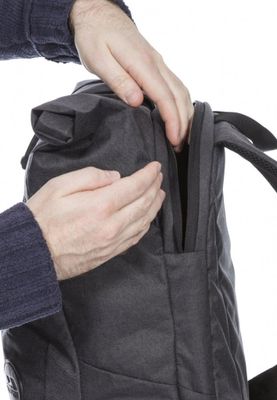 RYGGSÄCK ROLLA MÖRKGRÅ 30 LITER