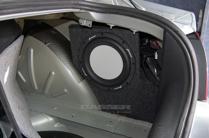 Baslåda Peugeot 407 Sedan 10" -04-10