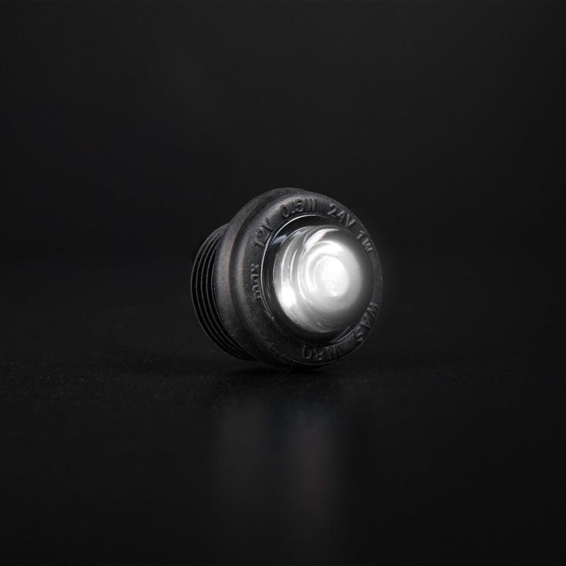 FREEDOM BLACK RAVEN POSITIONSLJUS VIT
