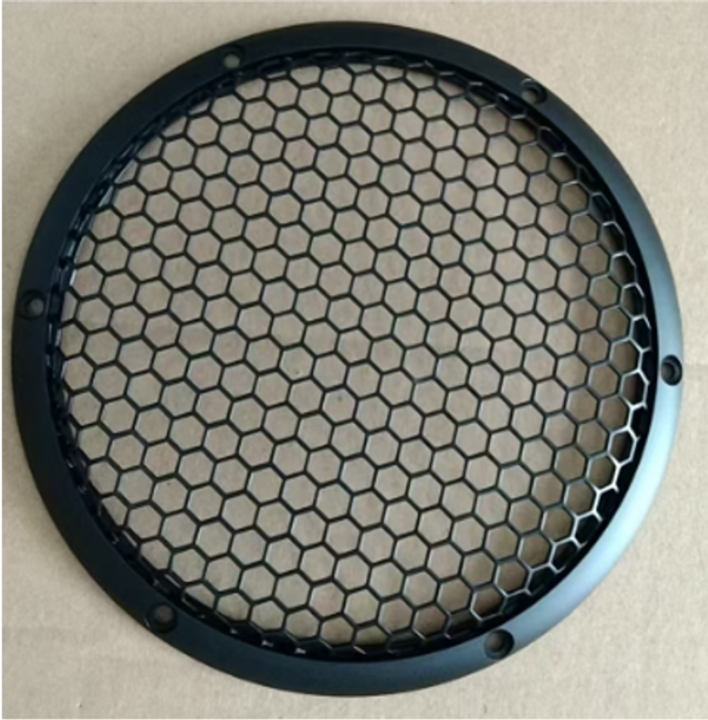 Rebec LS104M Black grill