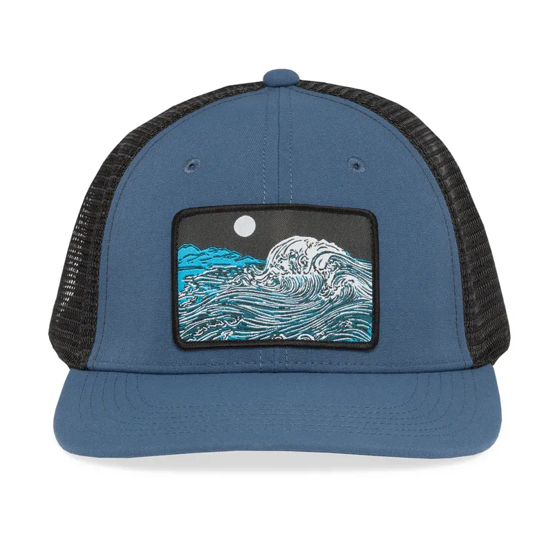 Crashing Wave Trucker