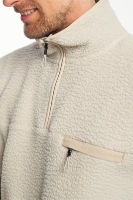 Yoke Half Zip