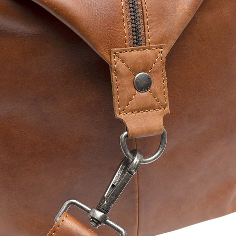 Chesterfield CONOR