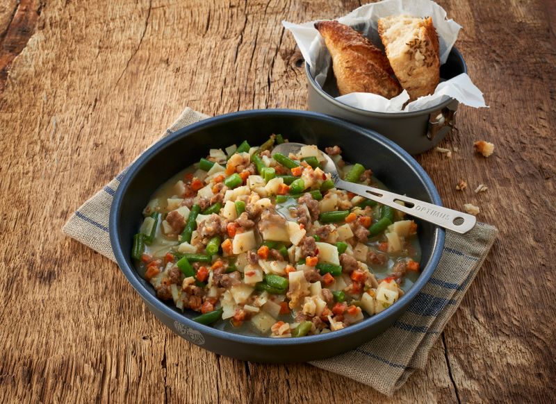 Hearty Potato Stir Fry with Beef and green Beans