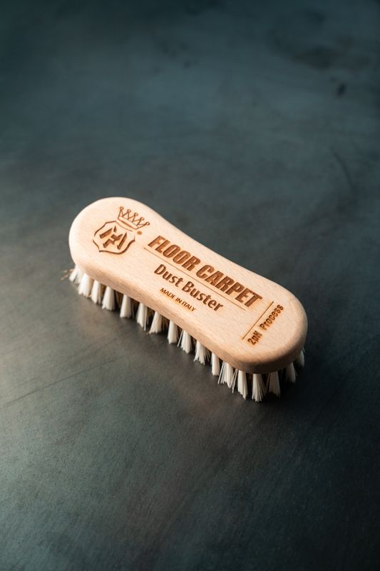 Labocosmetica Floor Carpet Brush