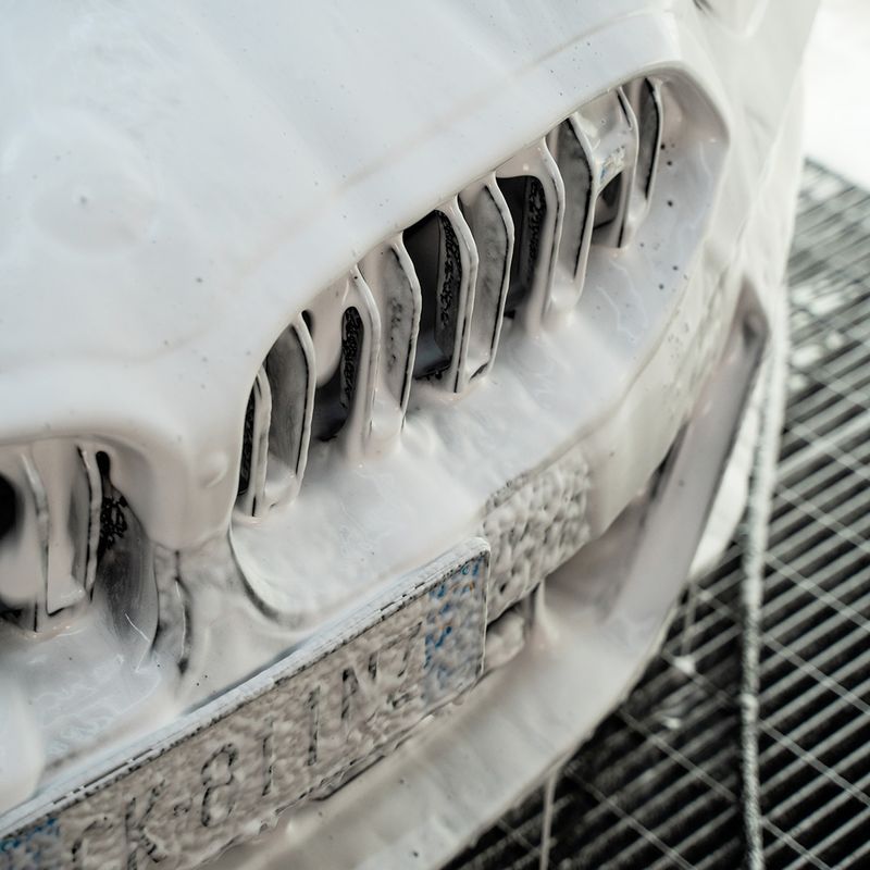 Vad är en foam lance? Fördelar, nackdelar och hur det fungerar.