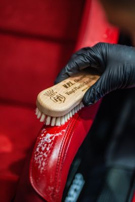 Labocosmetica V.P.L Brush