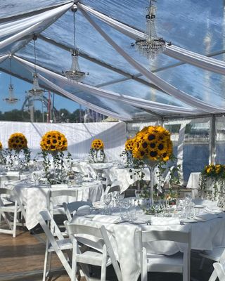 Floristens bordsdekorationer
