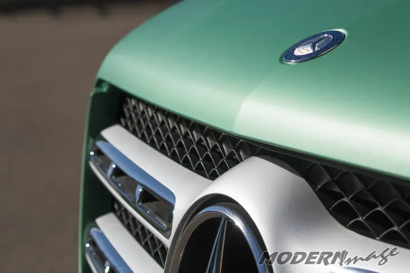 Avery Matte Metallic Emerald Green