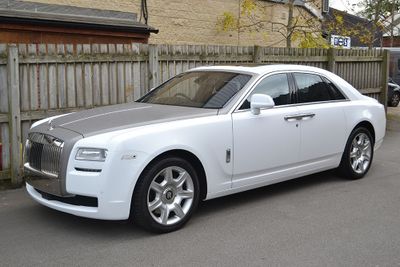 Avery Gloss White