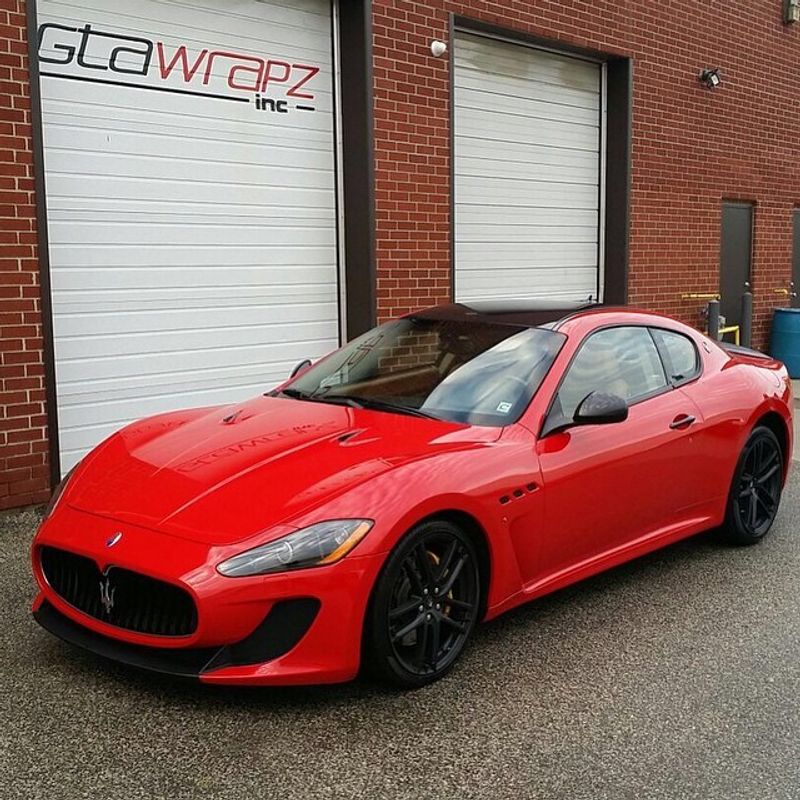 Avery Gloss Carmine Red