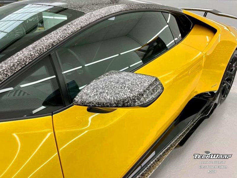 TeckWrap RCF08-HD Gloss Forged Carbon