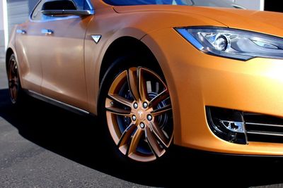 Avery Brushed Bronze Aluminium