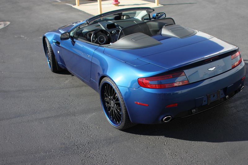 Avery Gloss Metallic Dark Blue