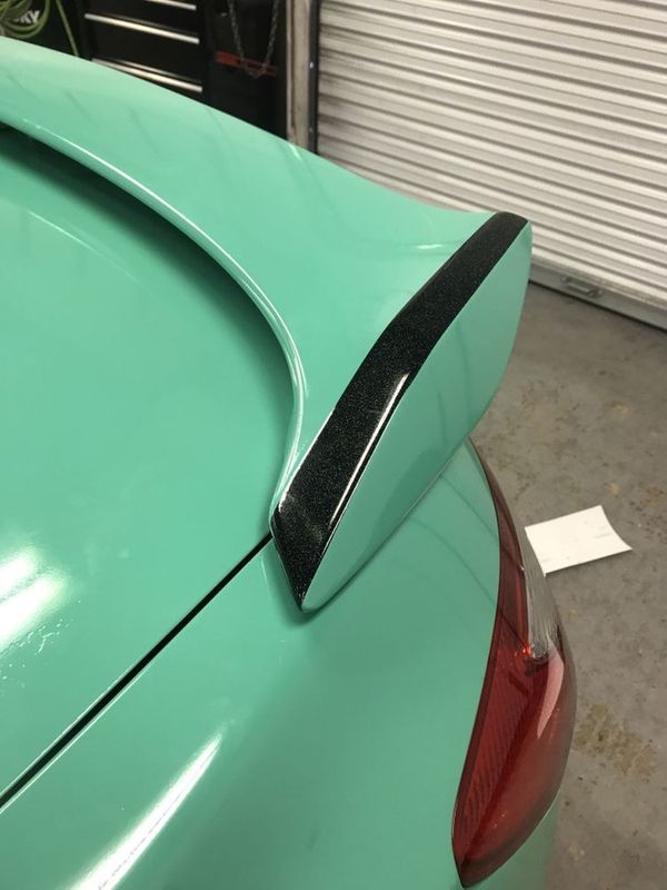 Avery Gloss Emerald Green
