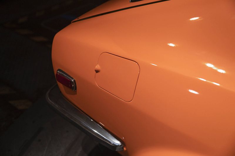 OMEGA SKINZ OS-782 Driven Orange Vinyl