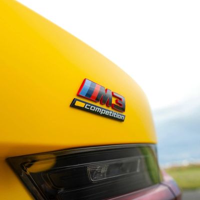 KPMF K75538 Matt Sonic Yellow Pearl Vinyl