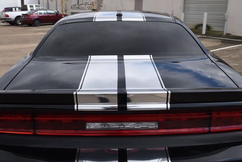 Silver Chrome Stripes - Premium