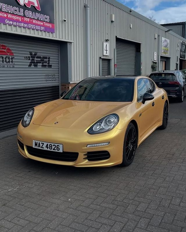 ORACAL 970GRA - 995 Divine Gold