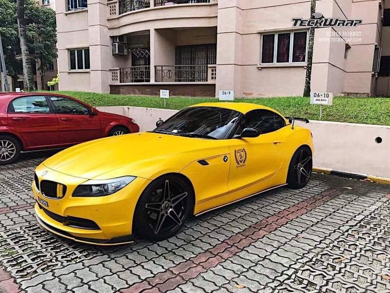 TeckWrap ECH16 Hornet Yellow