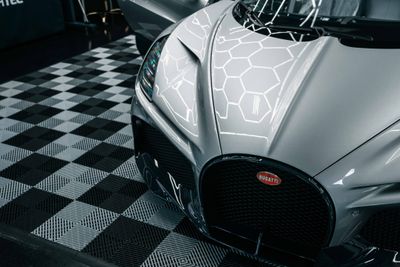 STEK_Bugatti_Mistral_4_resized-2048x1365