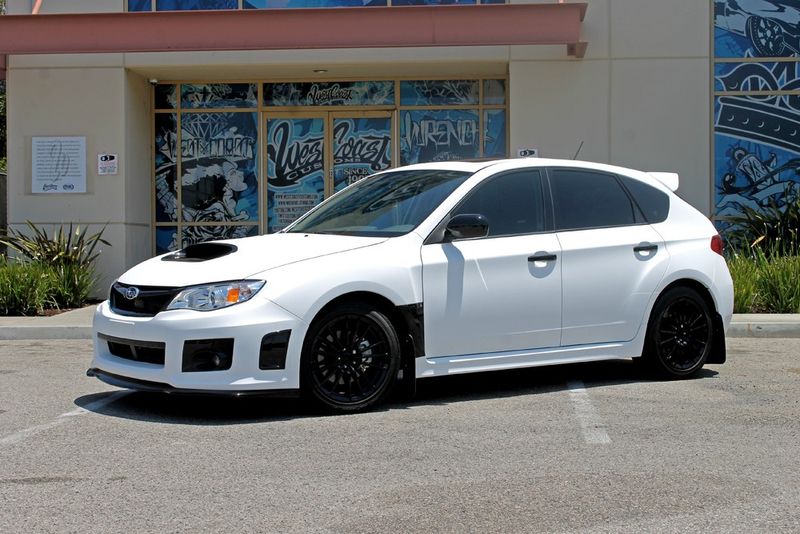 Avery Matte White