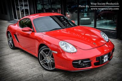 Avery Gloss Carmine Red