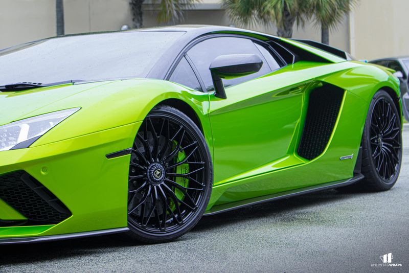 KPMF Dynamic Lime K75454 Vinyl