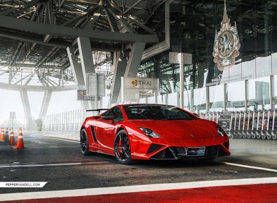 Avery Red Chrome