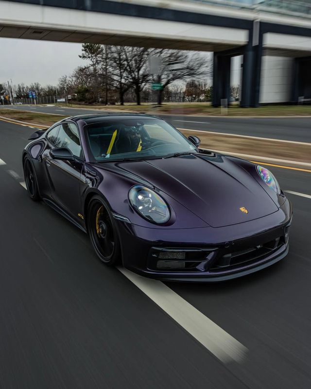 KPMF K75459 Gloss Hypnotic Black Violet Vinyl