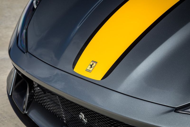 Gul Stripes - Premium