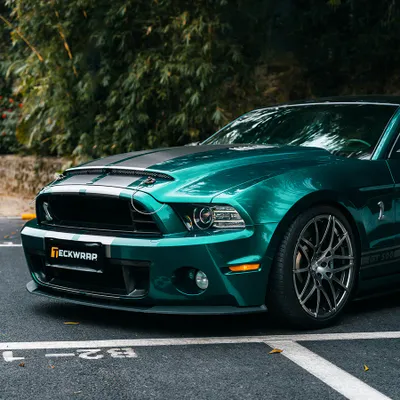 Gal33-HD_Azure_Flame_True_Gloss_aluminum_three-quarter