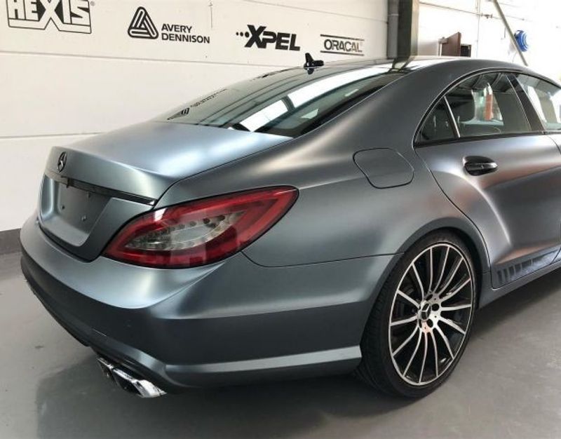 Avery Satin Metallic Graphite