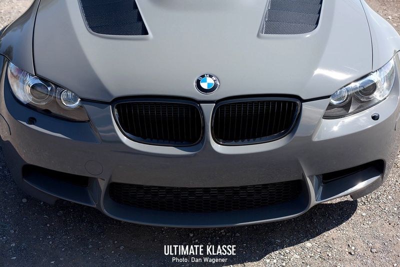 Avery Gloss Dark Grey