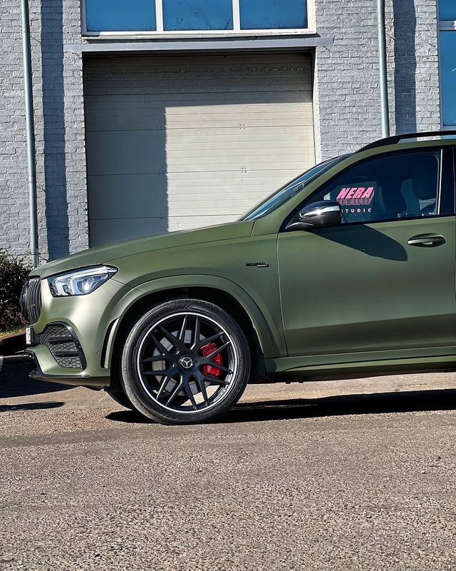 KPMF Matt Military Green K75559 Vinyl