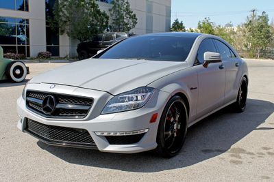 Avery Matte Dark Grey