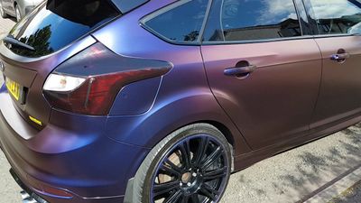 Avery Satin Roaring Thunder Blue & Red