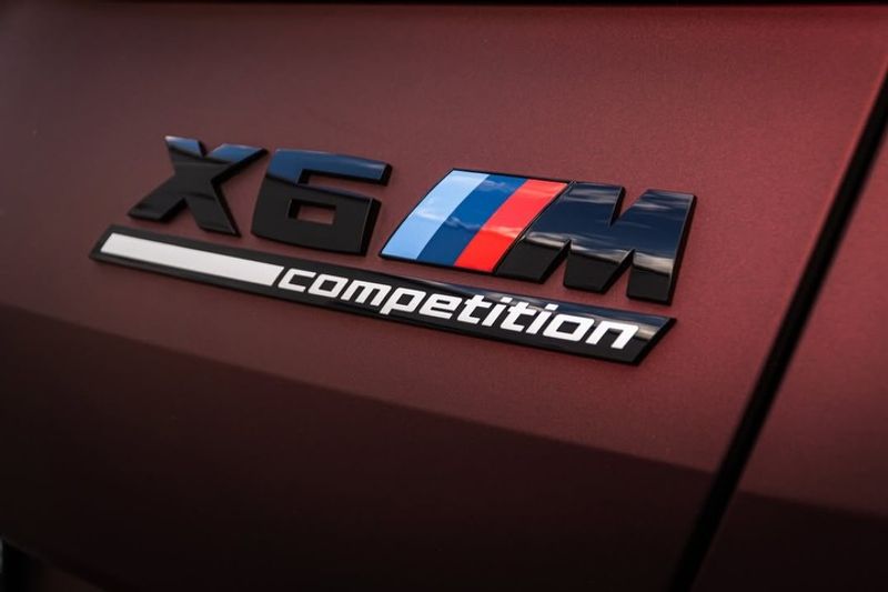 KPMF K75801 Absolute Matt Mythos Red