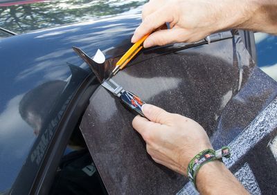 WrapSlipCut Clipper - Knivguide för foliering