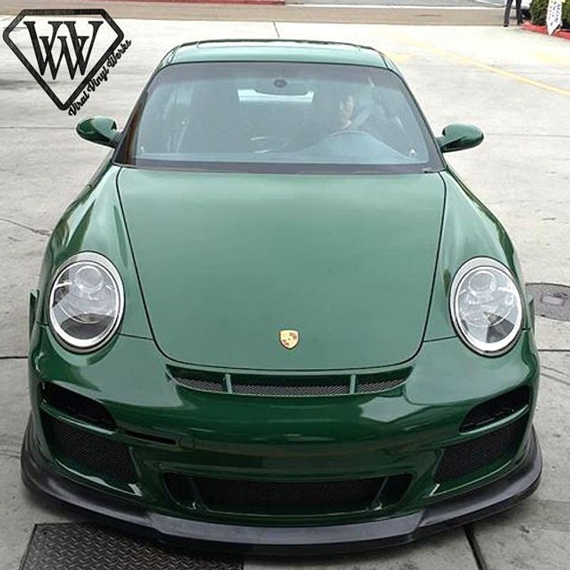Avery Gloss Dark Green