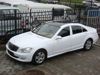 KPMF Gloss White K88011 Vinyl