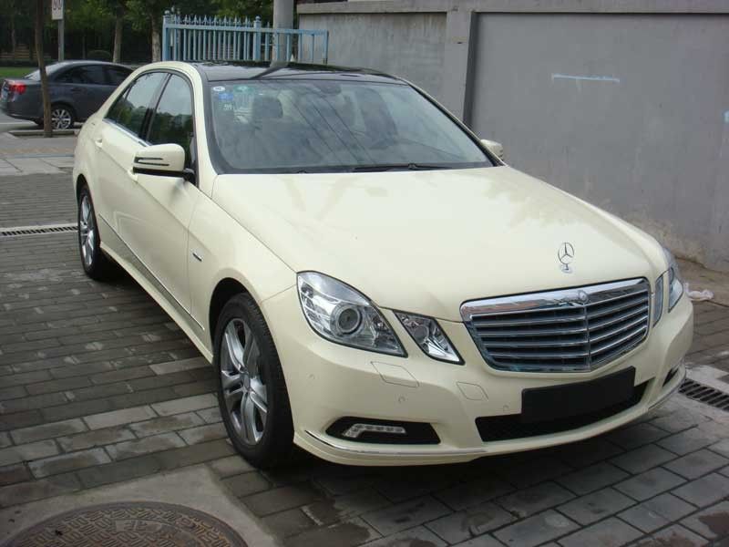 KPMF Gloss Beige K88823 Vinyl