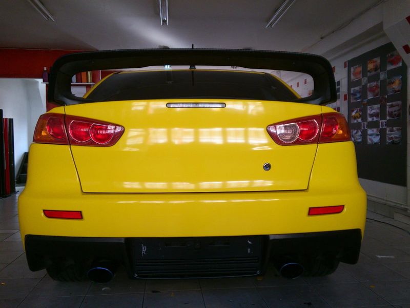iSee2 70.300ACT Buttercup Yellow