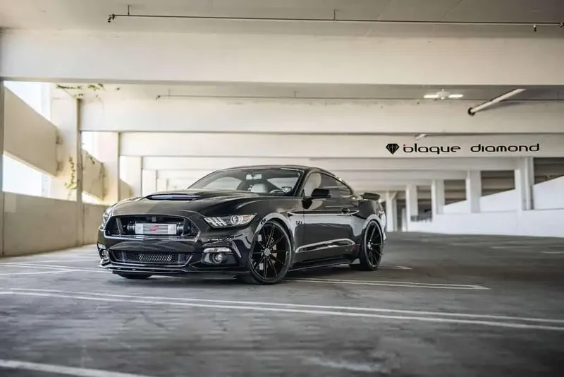 KPMF Magnetic Black K75440 Vinyl